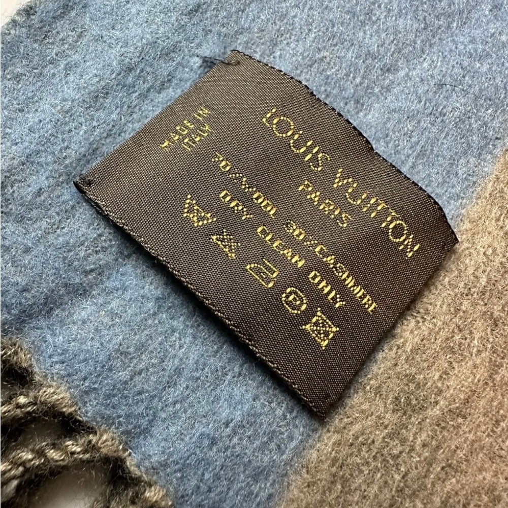 Louis Vuitton Bicolor Scarf Cashmere Wool Men Women LV - Picture 6 of 7
